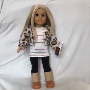 American girl doll blonde hair brown eyes